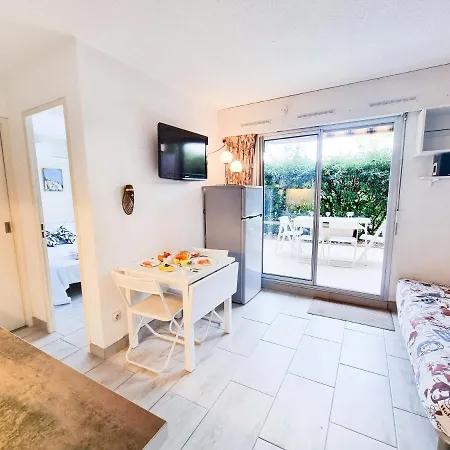 T2 50m Avec Clim, Jardin Et Garage *