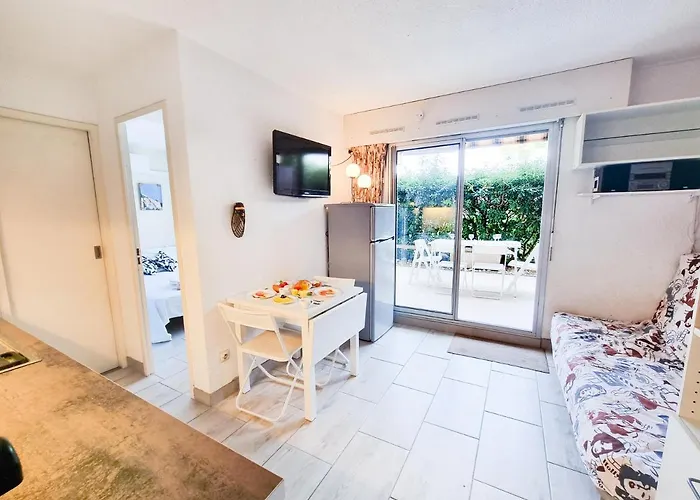 T2 50m Avec Clim, Jardin Et Garage *